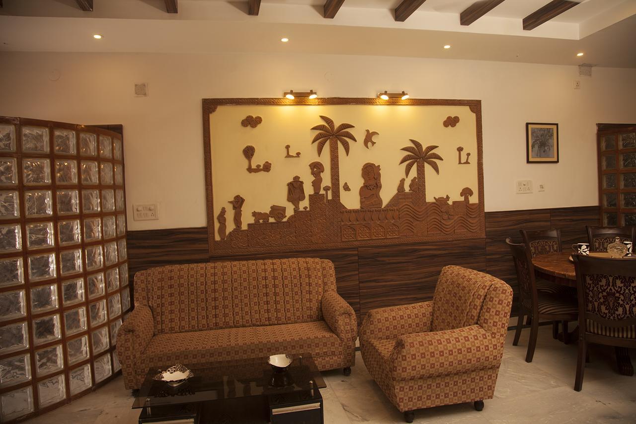 Om Sai Villa Guesthouse Calcutta Extérieur photo